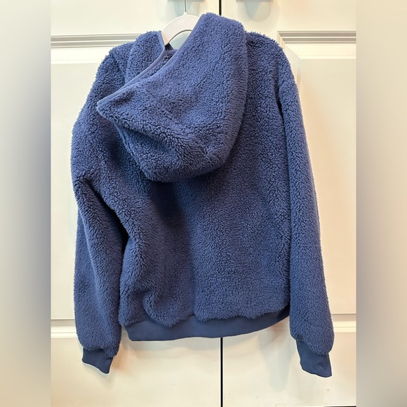 Athleta Girl ‘So Snug Sherpa Hoodie 2.0’ in Blue (Size L/12) - Picture 2 of 6